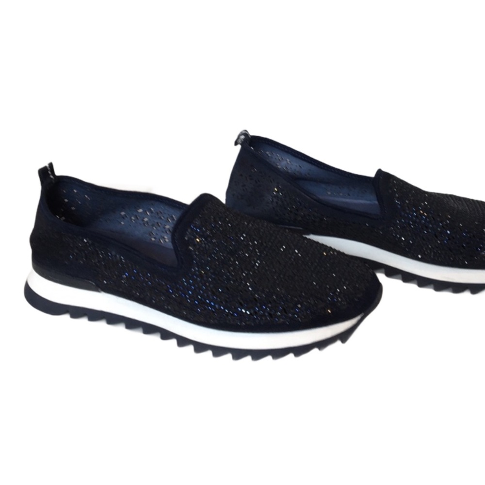Moda In Pelle Blue Embellished walking Shoes